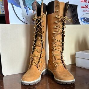 Timberland lace-up classic Tan Leather Knee-High Boots - new in box
